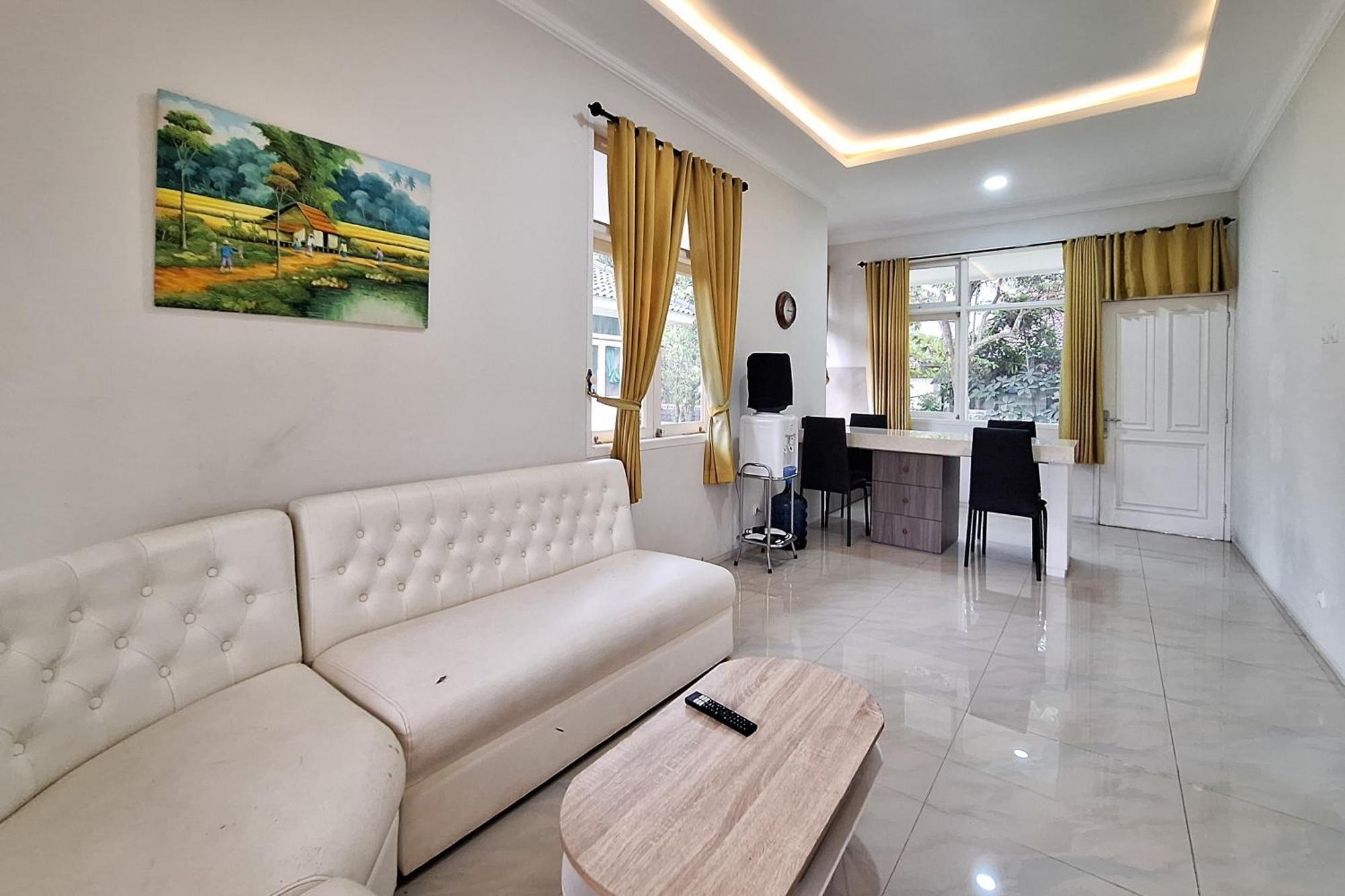 Reddoorz Resort At Tridaya Cisarua Puncak Zewnętrze zdjęcie